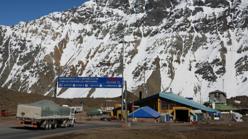 Atención: el Paso Cristo Redentor cerrará este jueves por pronóstico de nevadas en alta montaña